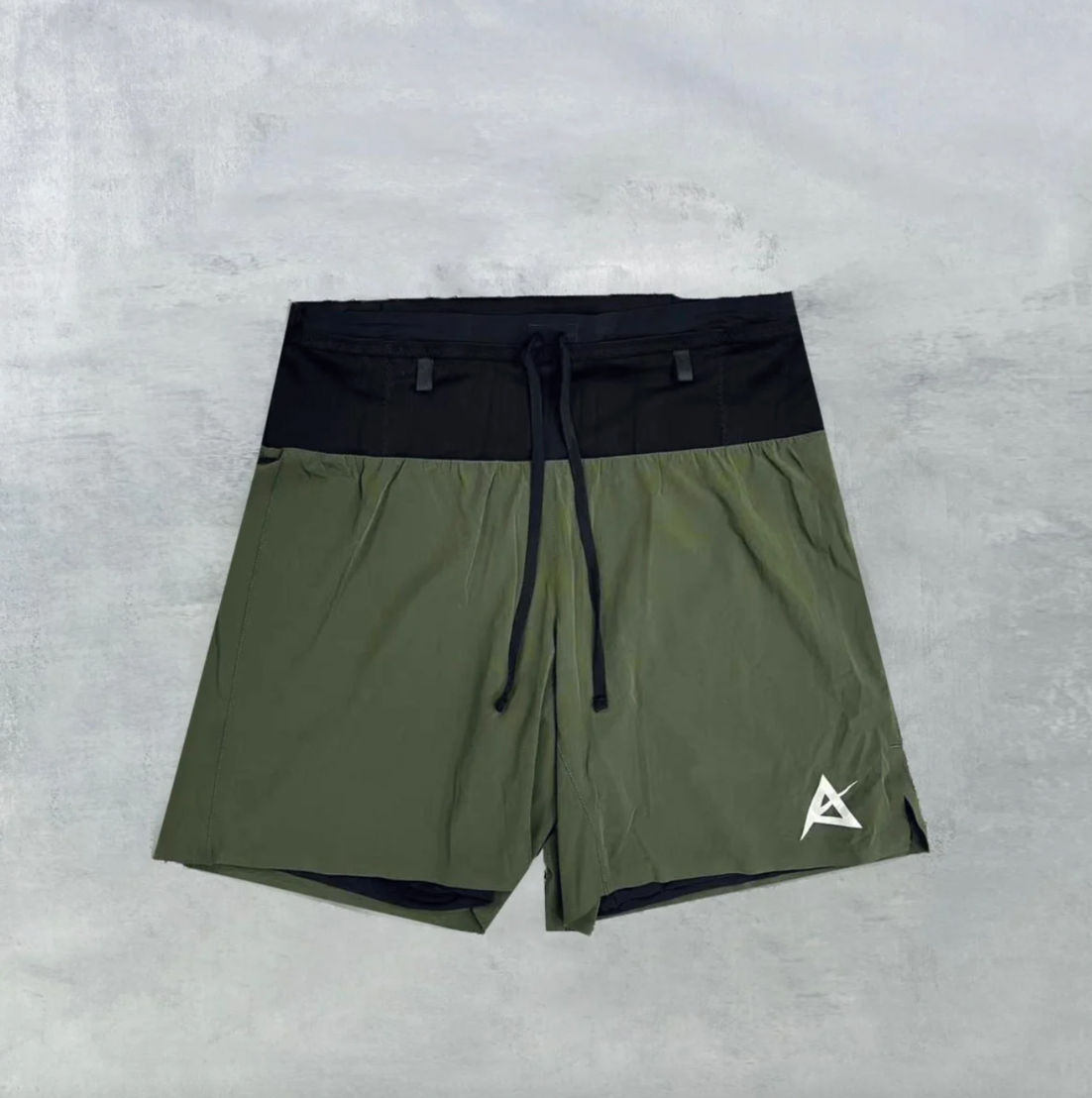 Akiv Multi Pocket Running Shorts (Unisex) - Inner Running Style