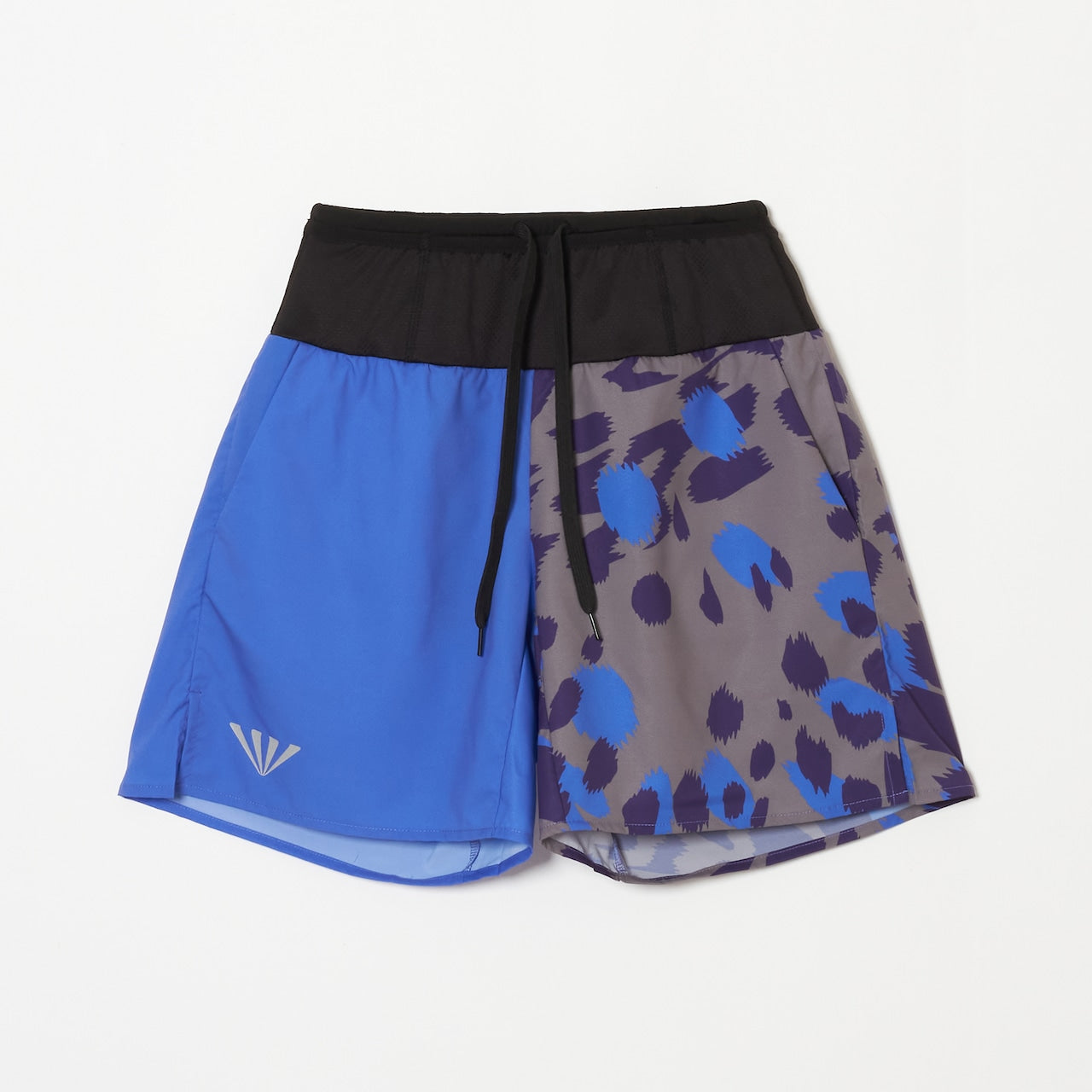 Jinger Running Shorts with multi-pockets