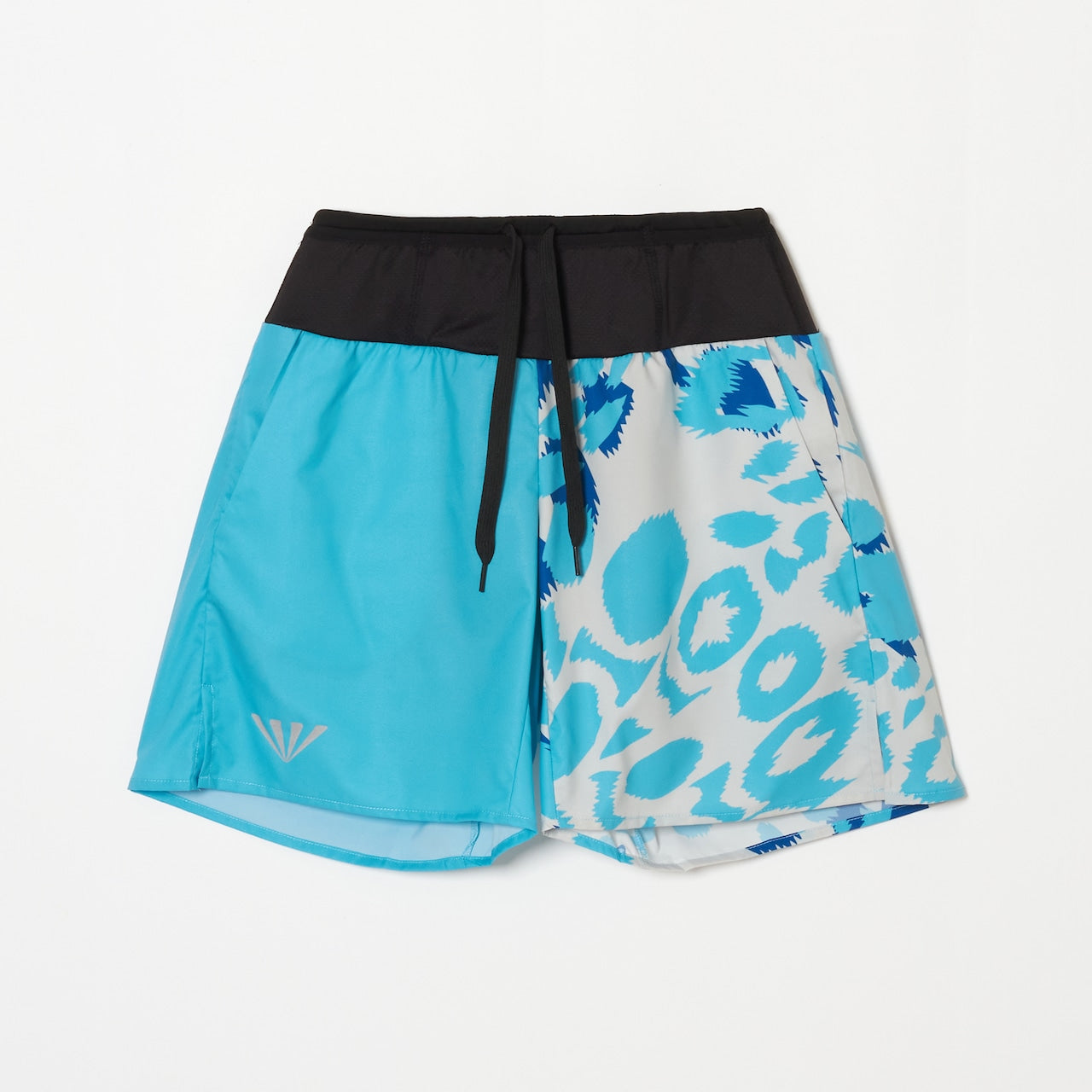 Jinger Running Shorts with multi-pockets