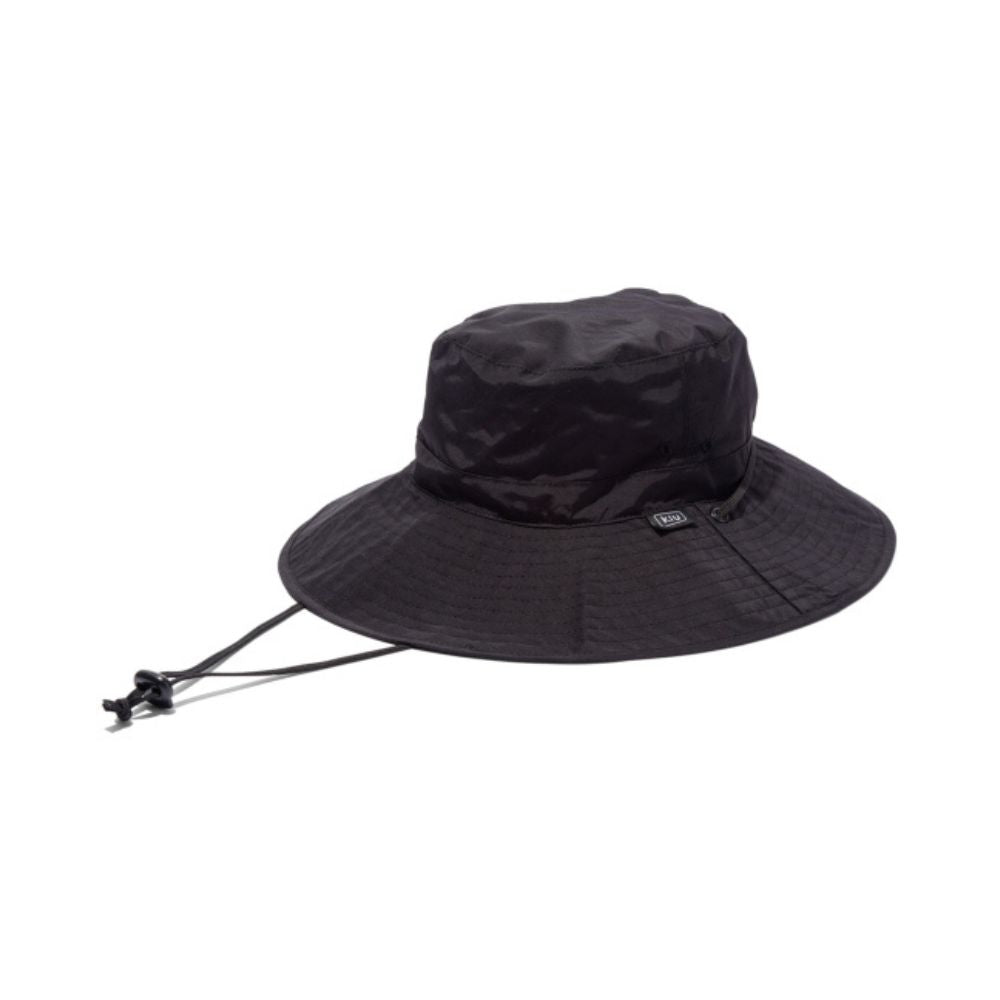 KIU WR UV HAT